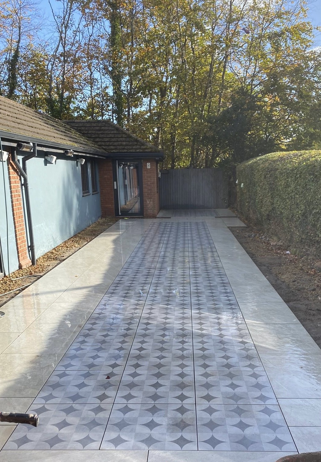 Welford 600x600 Porcelain Tiles - Image 2